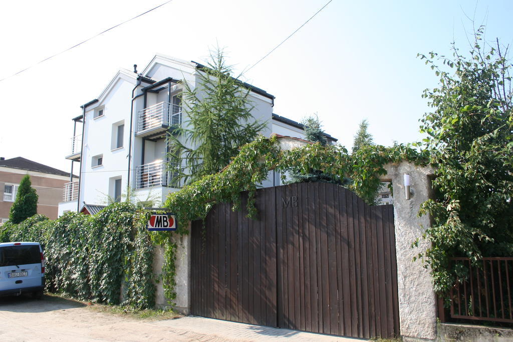 Villa Mb Аугустов Екстериор снимка